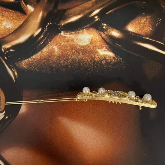 Another One Available - Picture 4 of 8